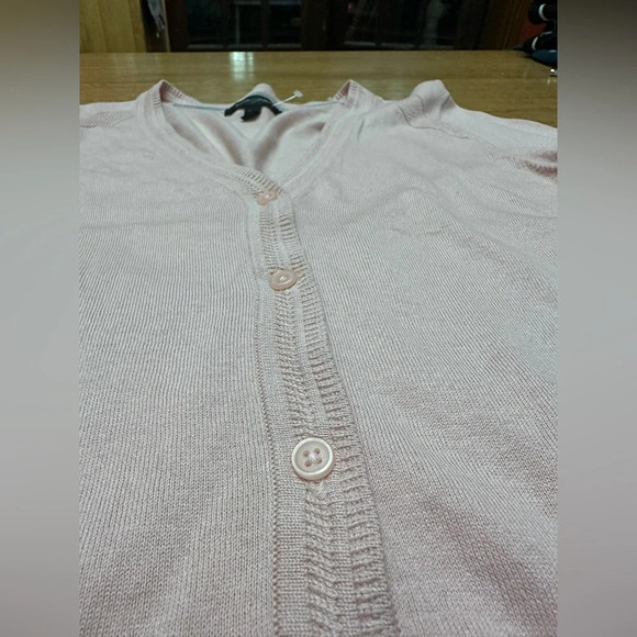 Banana Republic NWOT Lightweight Cardigan - Pale pink sz XS, 16” p2p - Picture 6 of 6